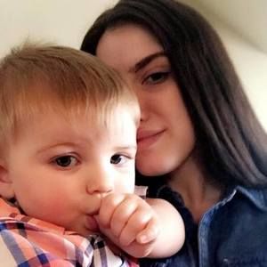 Meet your Posher, Cailin